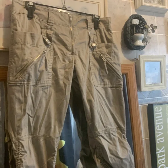 Rave stretch capris - Picture 2 of 9